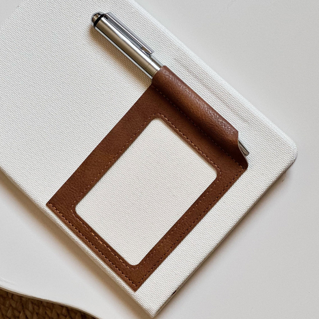 هدايا موظفين

هدايا شركات

دفتر وقلم

هدايا مكتبية أنيقة

هدايا صديقة للبيئة

corporate gifts UAE

eco friendly office gifts

notebook pen gift set